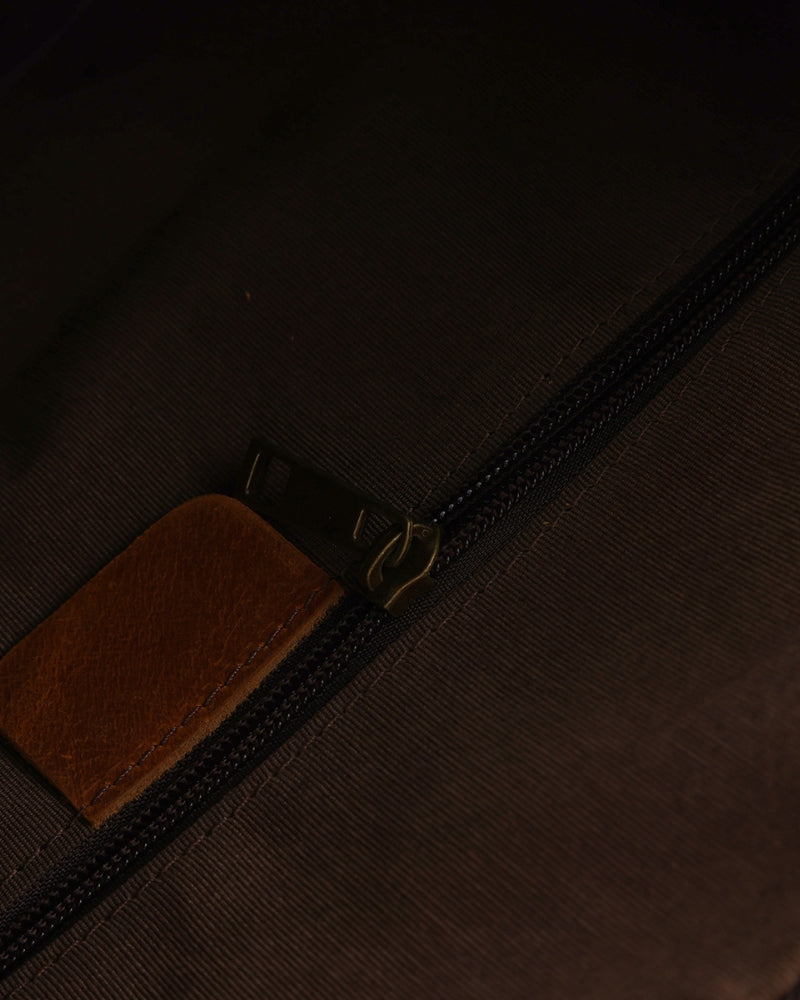 Montague Leder -Duffle