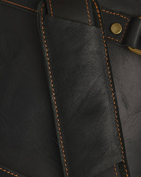 Montague Leder -Duffle